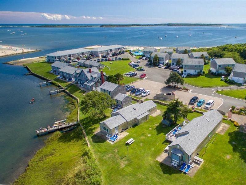 Green Harbor Resort West Yarmouth Exteriör bild