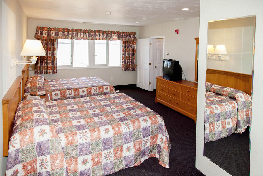 Green Harbor Resort West Yarmouth Exteriör bild